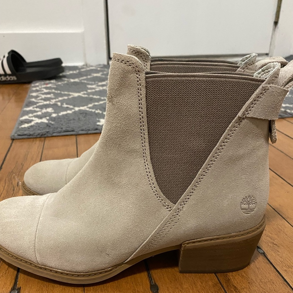 Timberland light grey boots